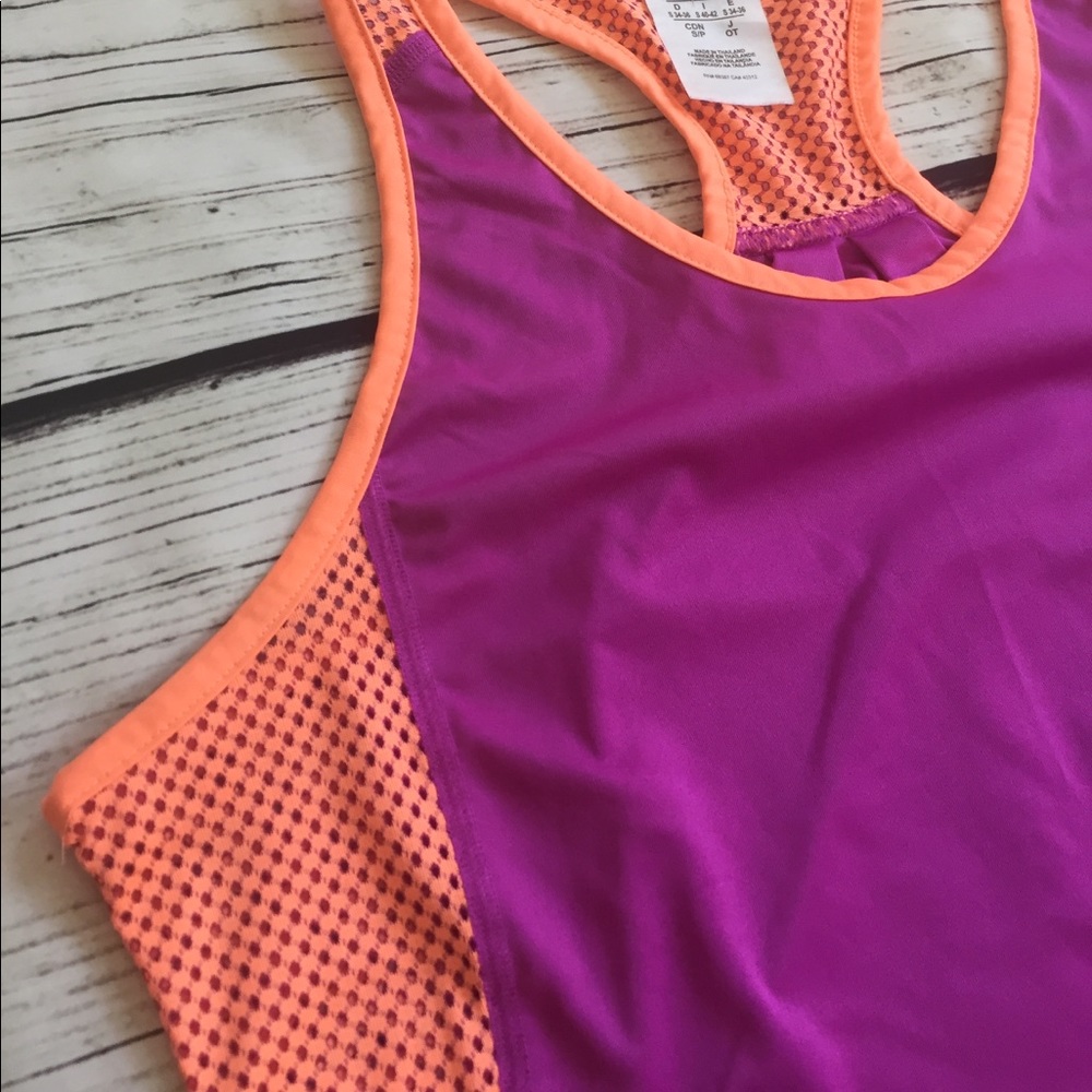 Adidas Racerback Tank Top Size Small - Picture 5 of 5