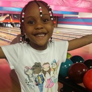 Meet your Posher, Dana