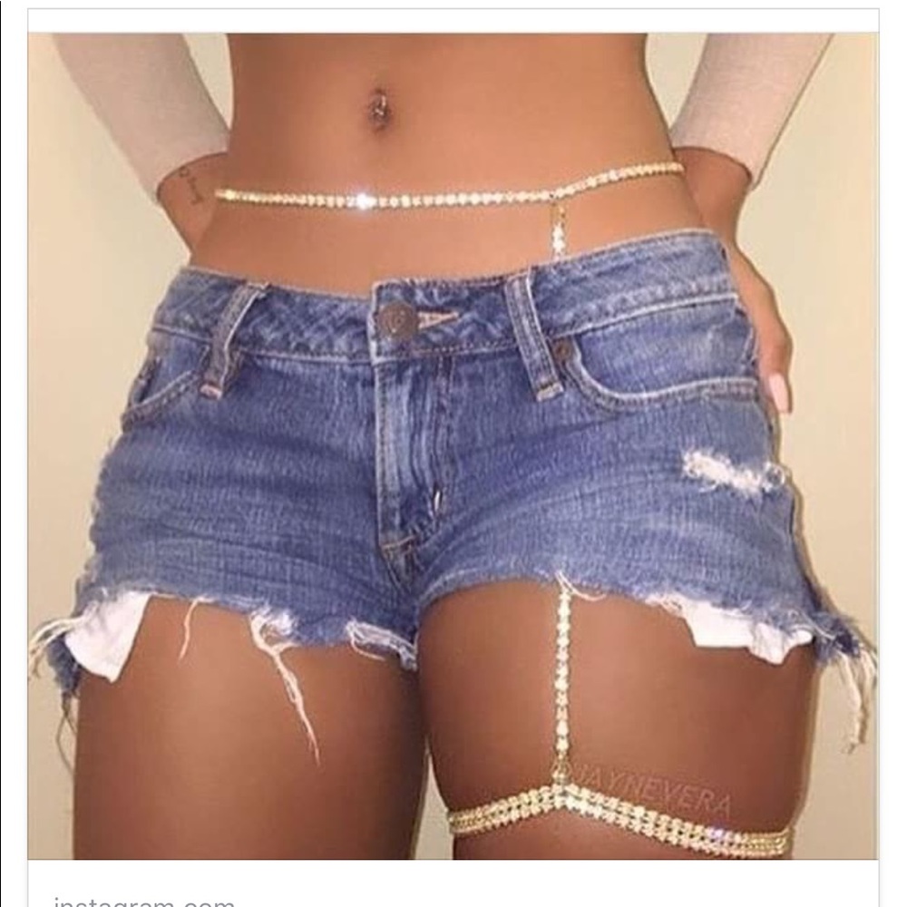 Meet your Posher, Destinee