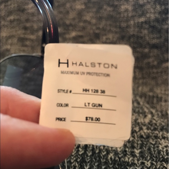 H by Halston Sunglasses - Picture 3 of 4