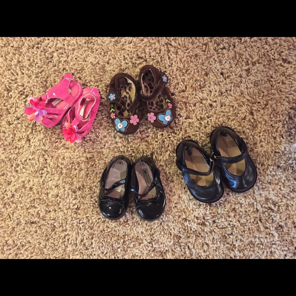 Shoe bundle! 3 and 4s