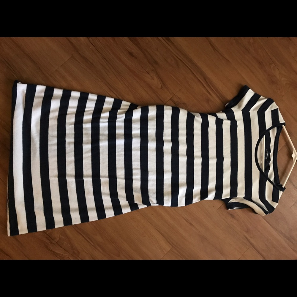 Liz Lange Maternity Dress