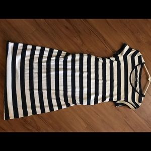 Liz Lange Maternity Dress