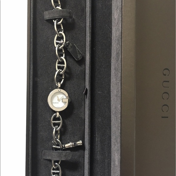 Gucci Jewelry - Gorgeous Gucci watch like new