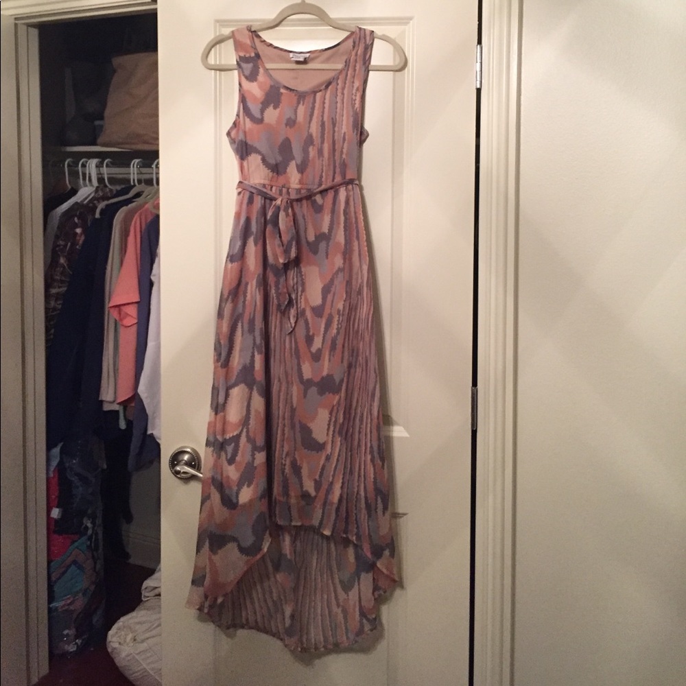 Neural colored high low maxi