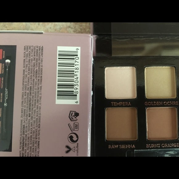 Anastasia Beverly Hills Modern Renaissance ✨ - Picture 2 of 2