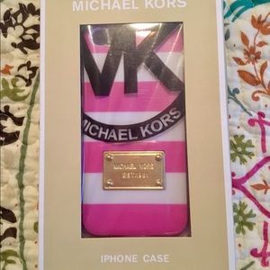 iPhone 5/5s AUTHENTIC Michael Kors case