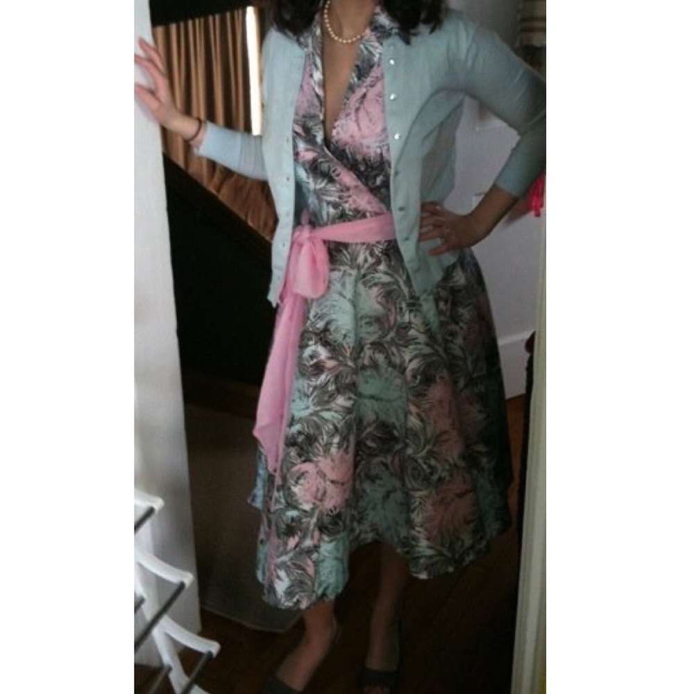 Rare Modcloth Pinup Couture How Was Your Day Dress - Picture 7 of 7