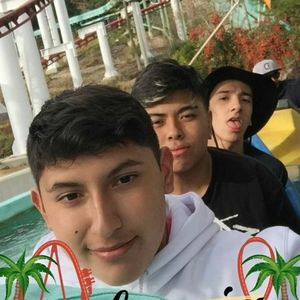 Meet your Posher, Cesar