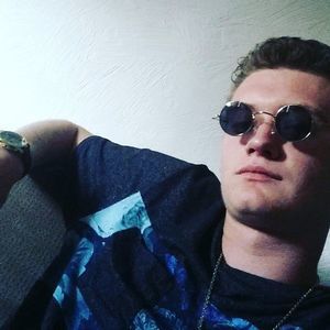 Meet your Posher, Zach