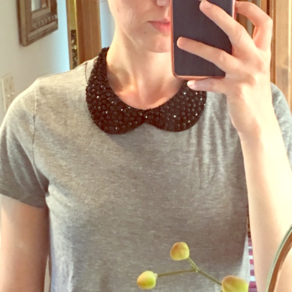 Faux Glitzy Peter Pan Collar Necklace