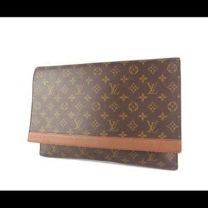 Louis Vuitton Envelope Clutch