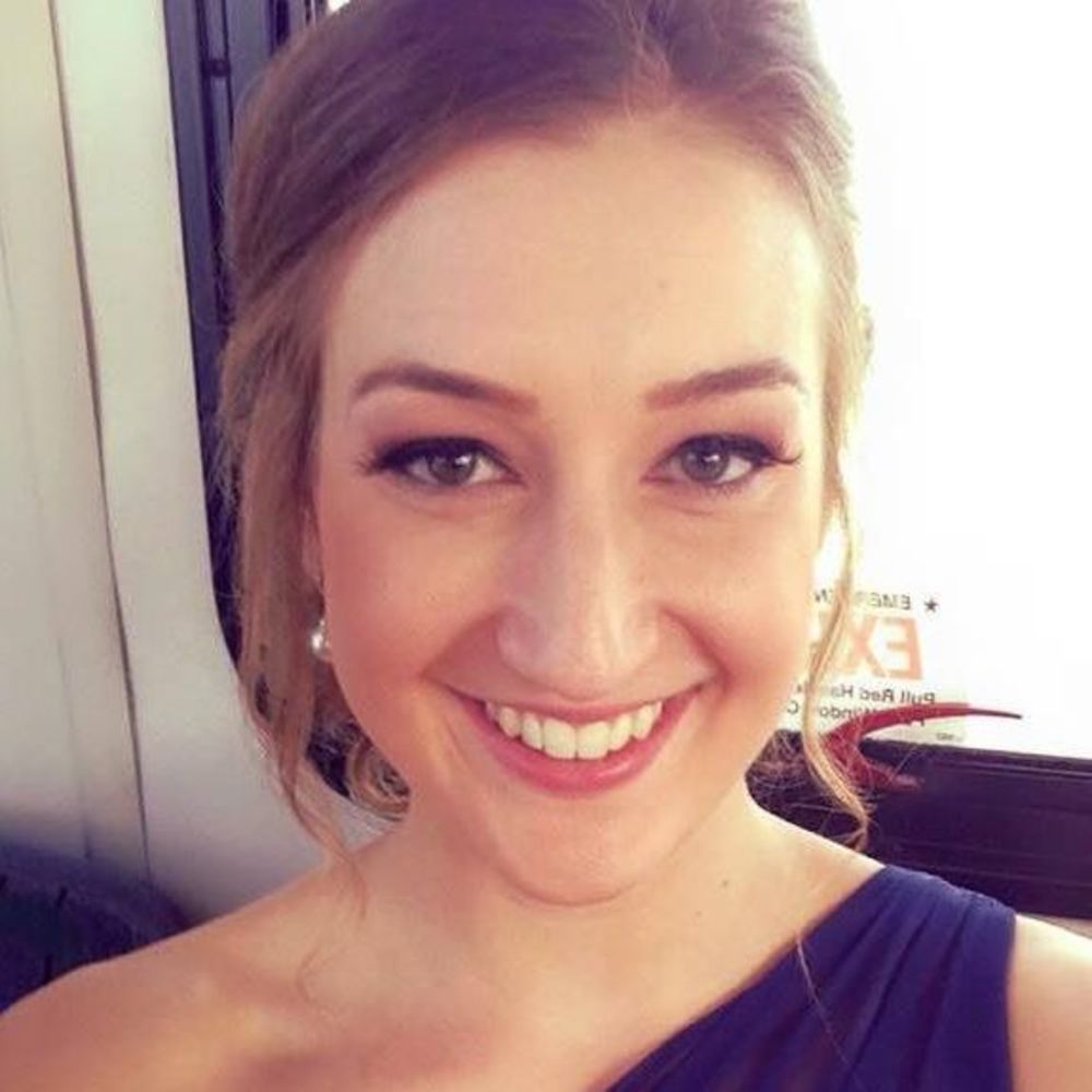 Meet your Posher, Chloe