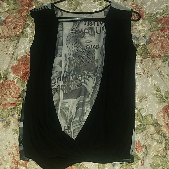 Printep Top - Picture 2 of 2