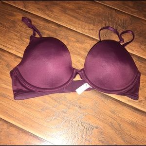 PINK by Victoria Secret Sz 32C maroon bra