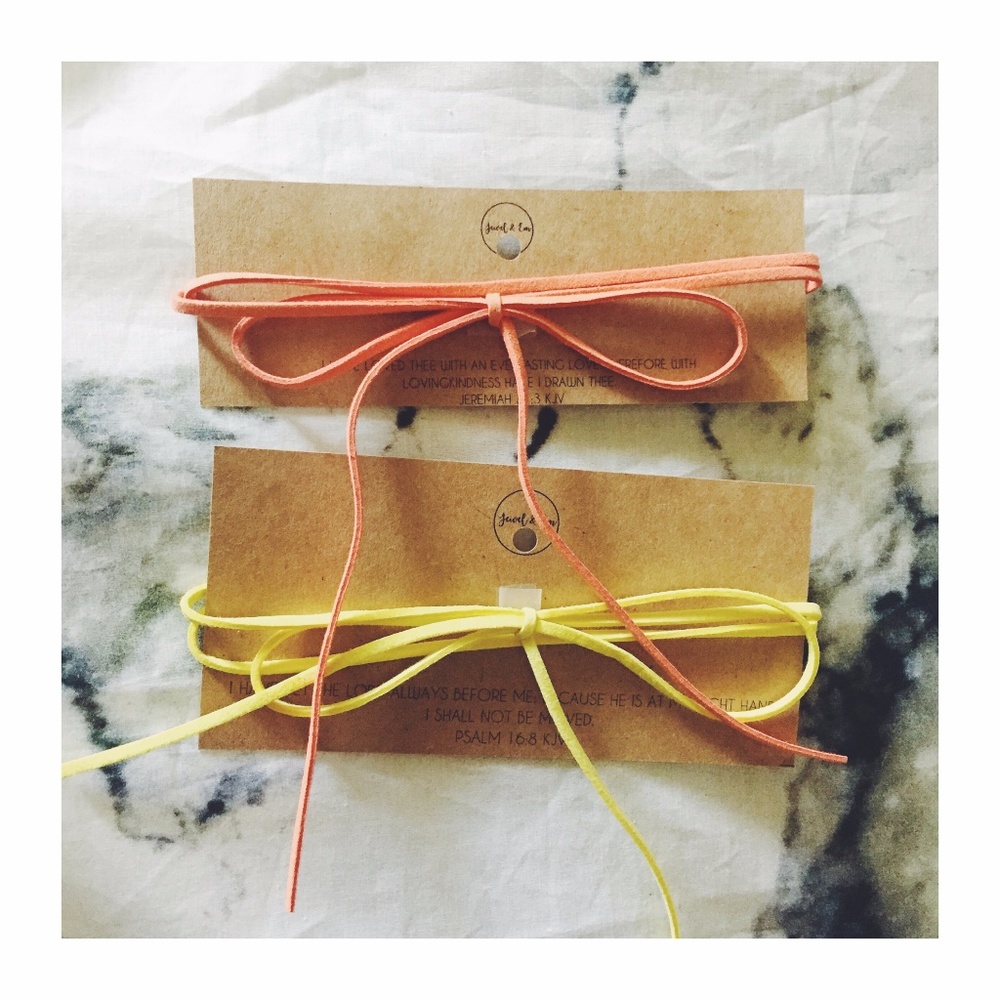 Chokers: Summer Colors