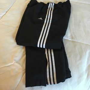 ADIDAS women's M black sweatpants, excellent cond!