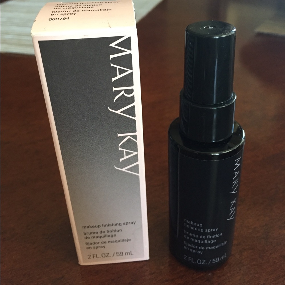 Mary Kay makeup finishing spray