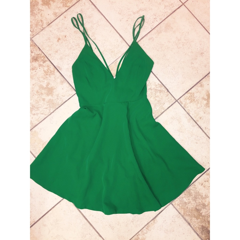 💚 Green Dress 💚