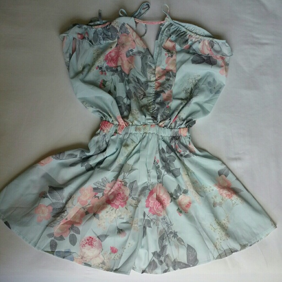 Romper - Picture 2 of 2