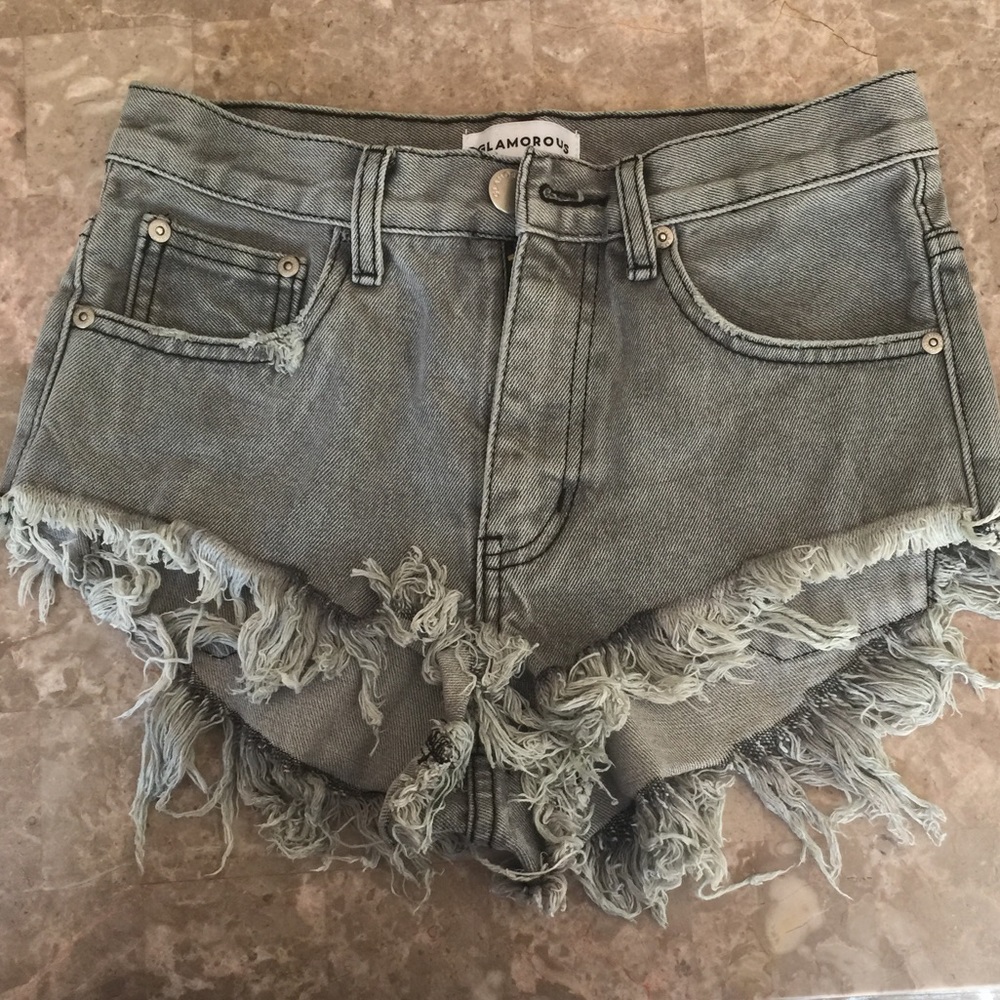 Glamorous High-waisted Gray Shorts