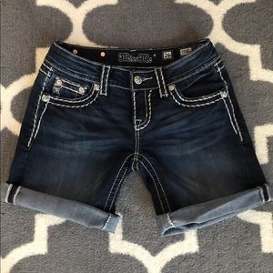 Clearance ❗️Miss Me Signature Mid Short