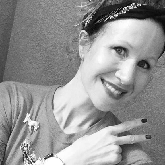 Meet your Posher, R - Picture 1 of 1