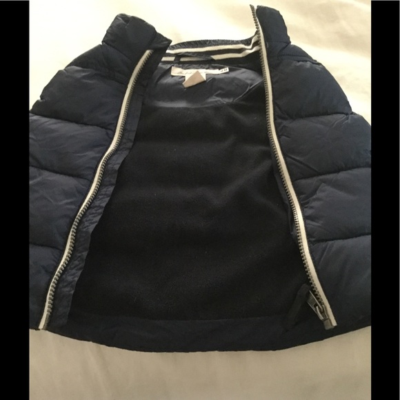Hennes & Mauritz, {H&M} Vest! - Picture 5 of 6