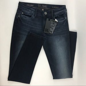 DL1961 Florence Skinny, Topeka Wash, Instasculpt