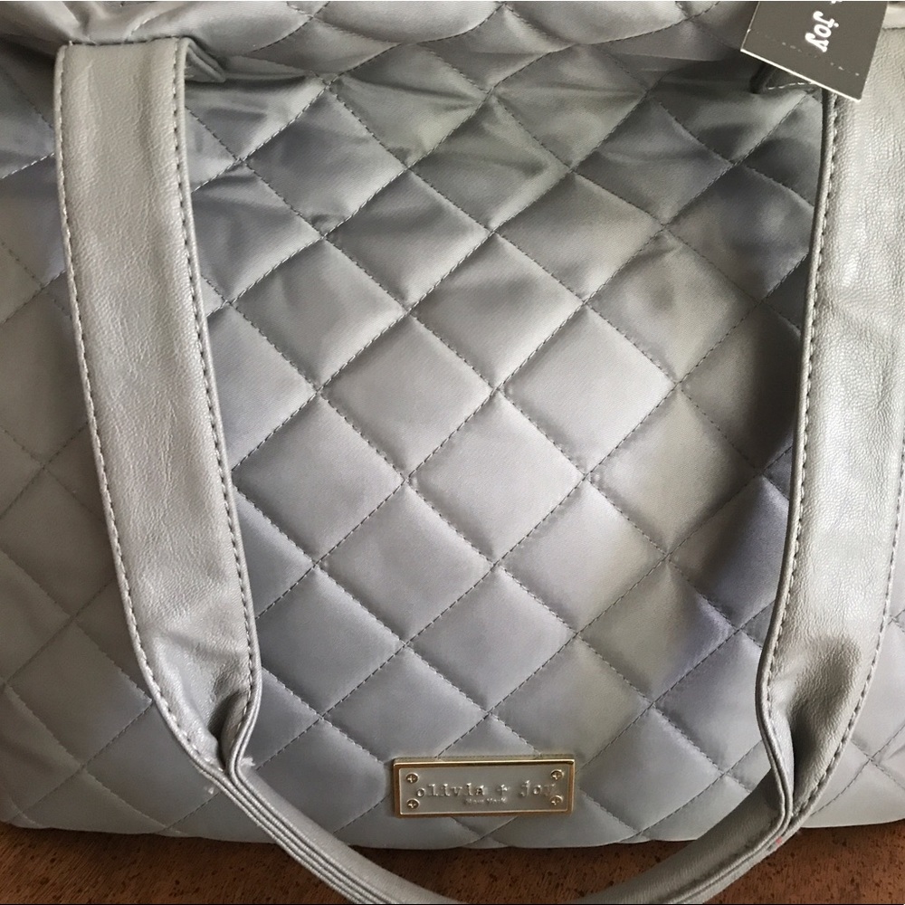 CLOSET CLOSING SALE!