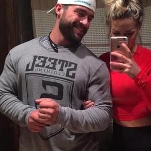 Meet your Posher, Tyler