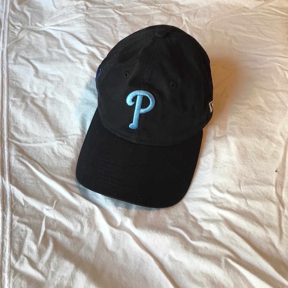 Phillies hat (Villanova edition)