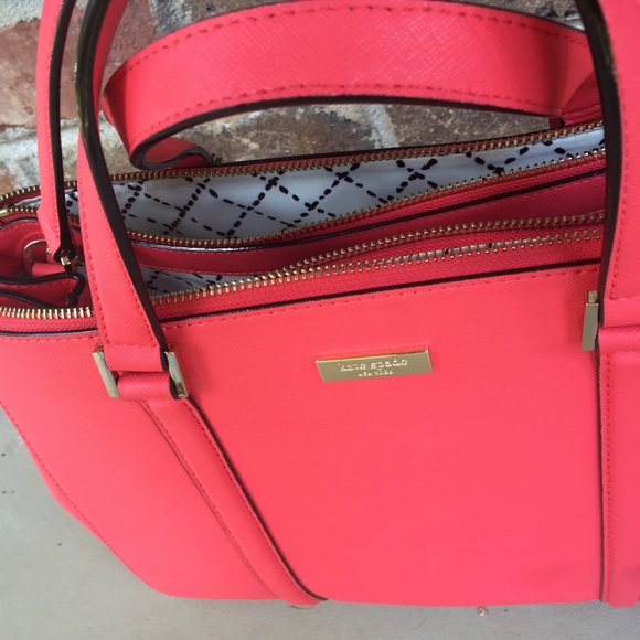 Kate Spade Bag ♠️ - Picture 2 of 3