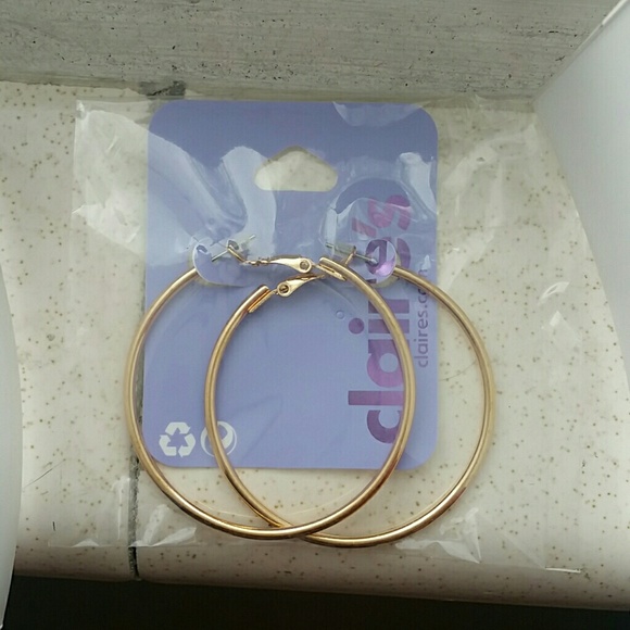 🔴 Simple and basic gold loop earrings - Picture 3 of 3