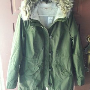 hollister cargo coat army green