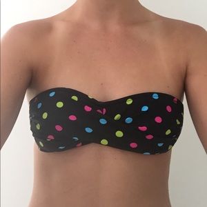 Polka dot strapless bikini too