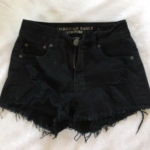 High-Waisted Destroyed Cut-Off Shorts