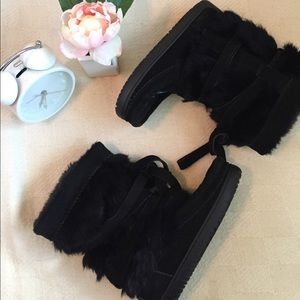 Real Rabbit Fur Manitoba Mukluks