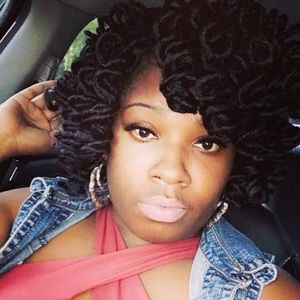 Meet your Posher, Latrice