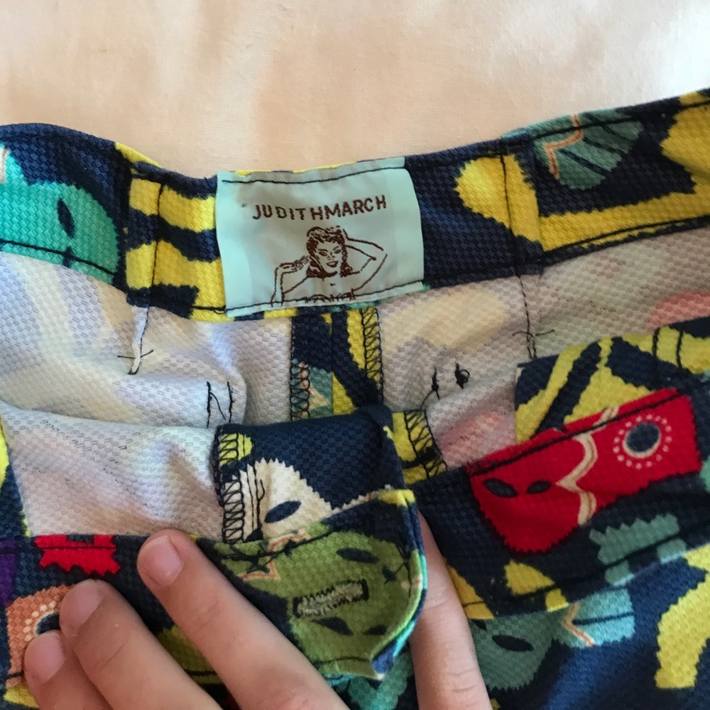 Judith March Shorts - Picture 2 of 3