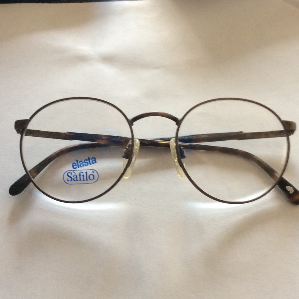 Prescription eyewear