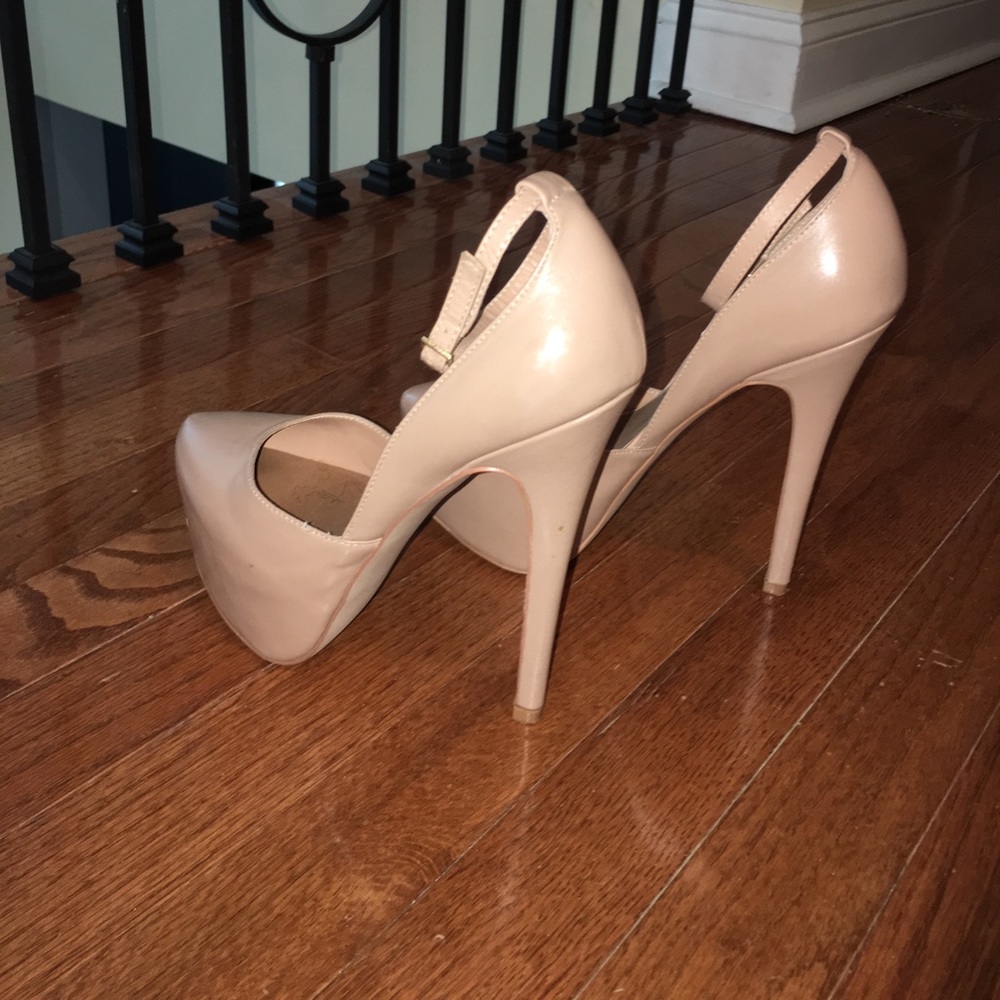 Nude Stilettos