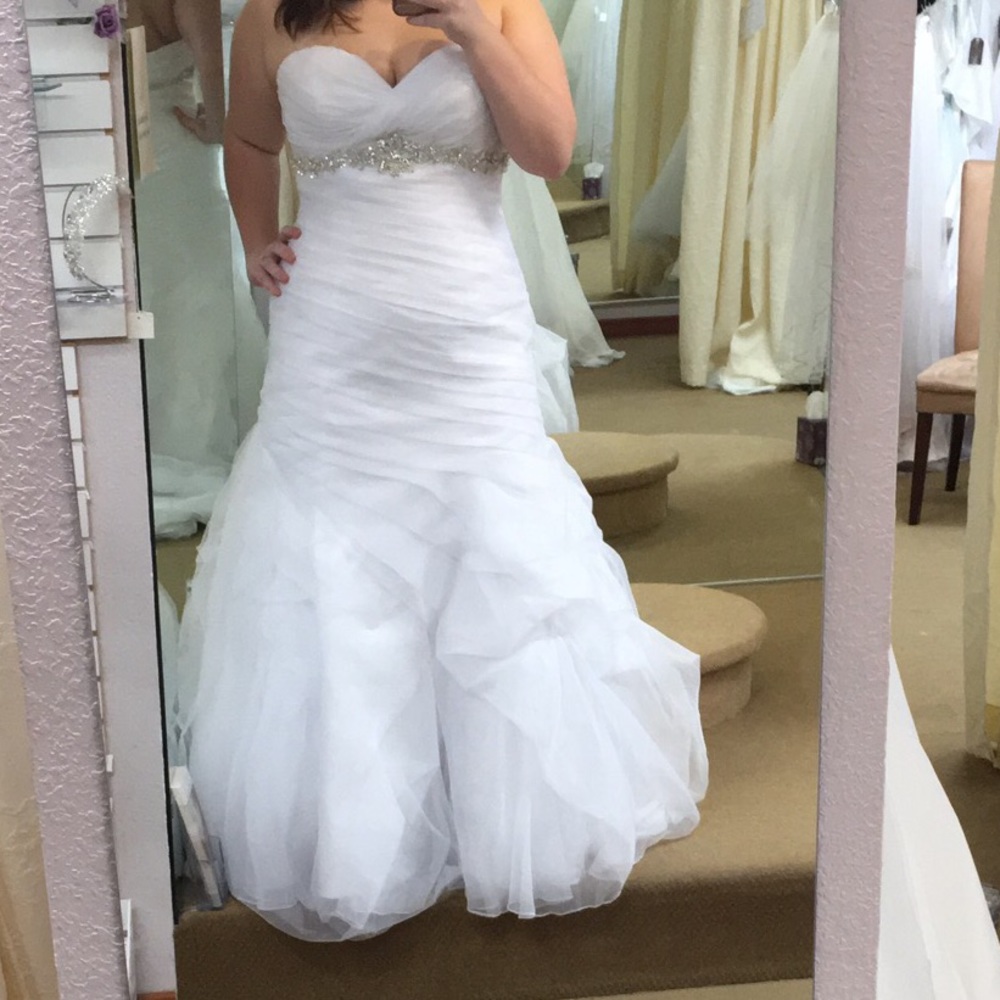 Allure Romance Mermaid Wedding Dress NEW