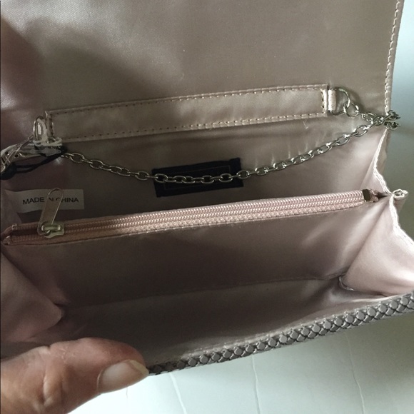 NWT La Regale Mesh Flap Clutch - Picture 7 of 8