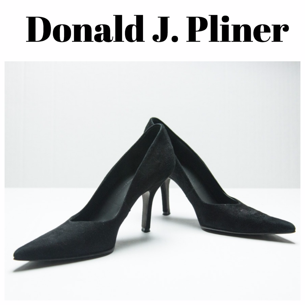 Donad Pliner Ciarra Black Suede Pointed Toe Pump