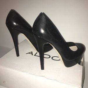 Aldo black heels 7.5