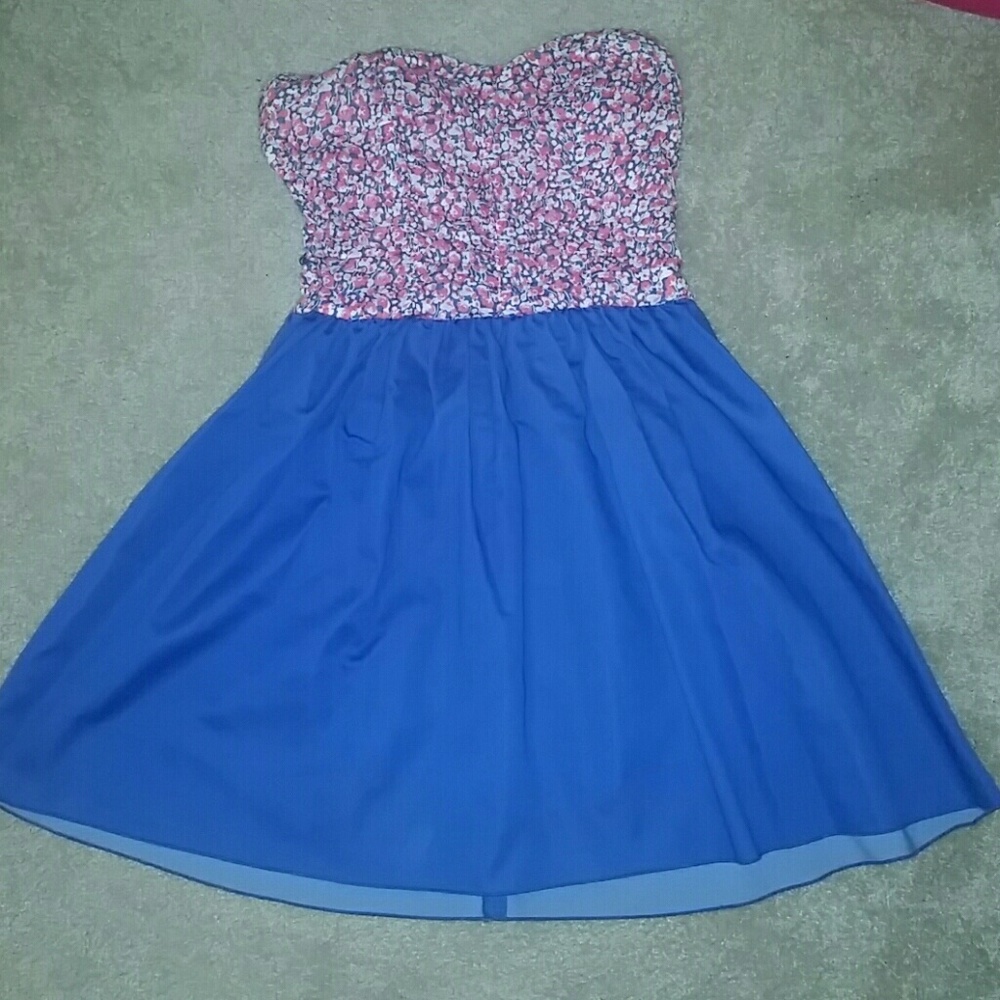 Strapless summer dress