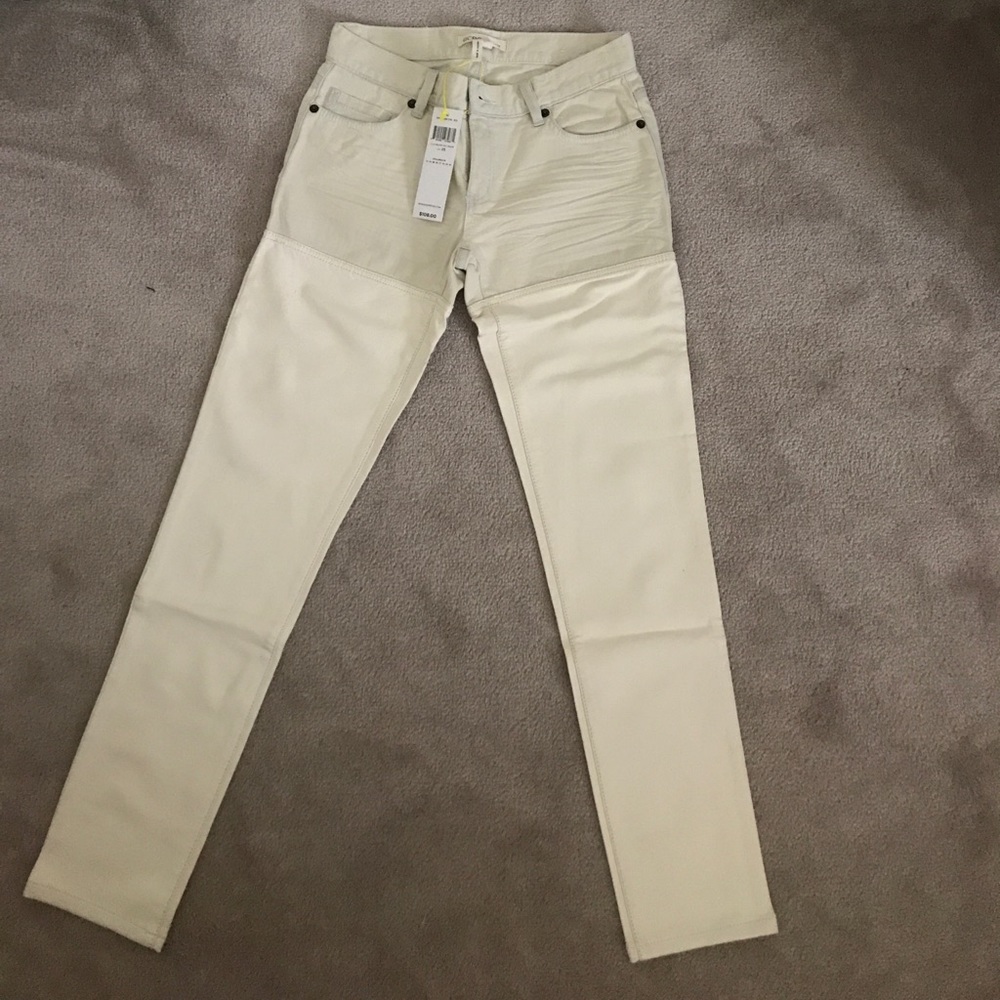 BCBG Generation sz25 white denim/leatherish jeans!