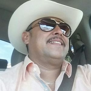 Meet your Posher, Jose