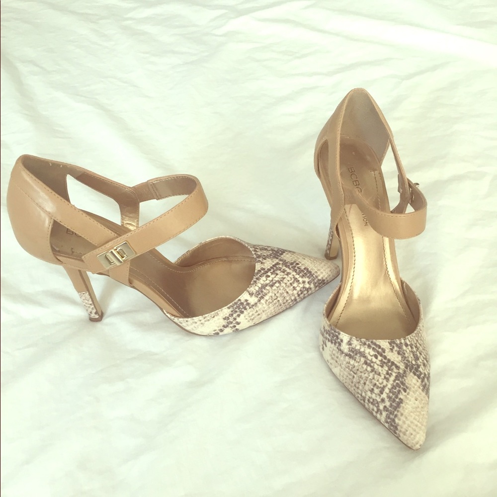 BCBG heels